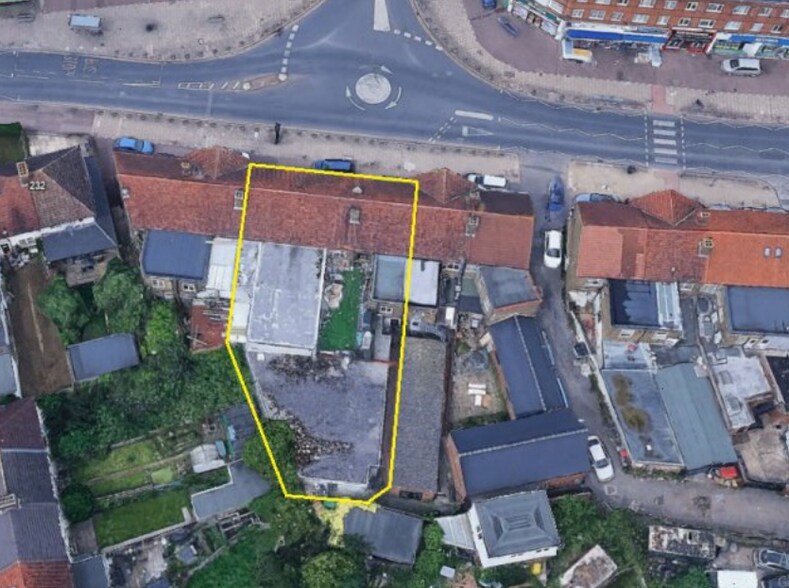 238-242 Oxlow Ln, Dagenham en venta - Foto del edificio - Imagen 2 de 2