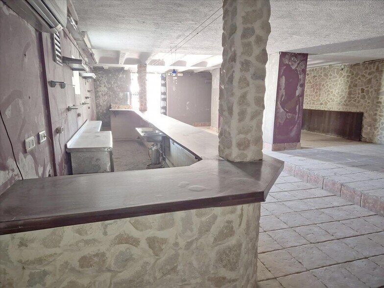 Local en València en venta - Foto del edificio - Imagen 2 de 13