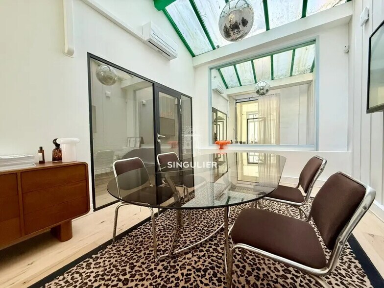 122 Rue Jacquemars Gielée, Lille en venta - Foto del interior - Imagen 2 de 10