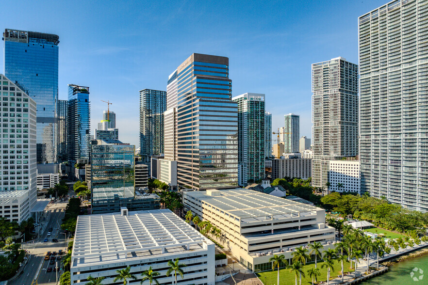 701 Brickell Ave, Miami, FL en alquiler - Foto del edificio - Imagen 3 de 16