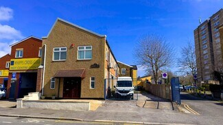 Más detalles de 281-285 Wood St, London - Oficina/Clínica en alquiler