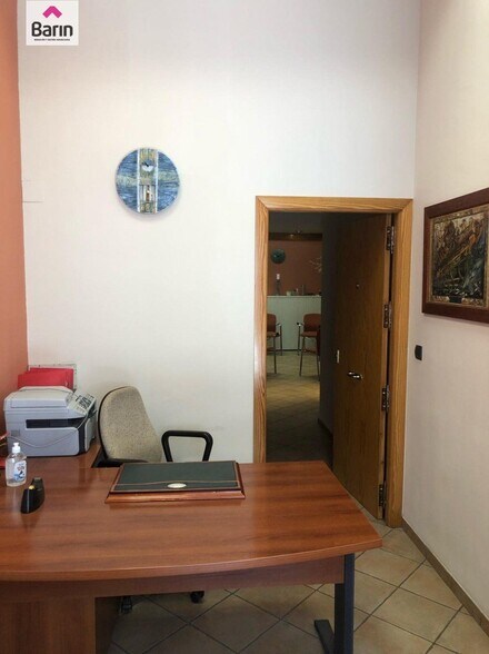 Local en Córdoba, Córdoba en venta - Foto del edificio - Imagen 2 de 14