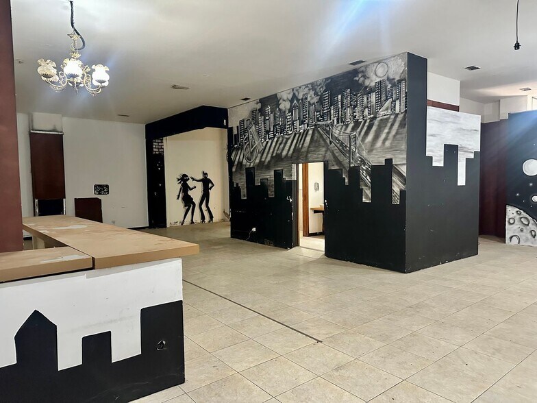 Local en Las Palmas de Gran Canaria en venta - Foto del interior - Imagen 3 de 21