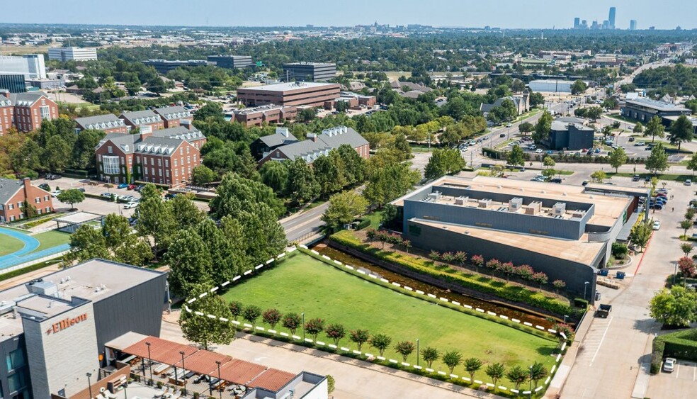 6121 N Western Ave, Oklahoma City, OK en alquiler - Foto del edificio - Imagen 1 de 3