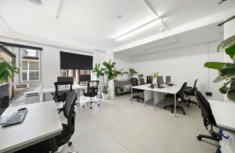 3-9 Creekside, London en alquiler Foto del interior- Imagen 2 de 4