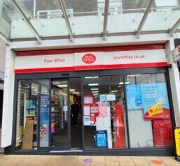 59 Abbey End, Kenilworth en venta - Foto del edificio - Imagen 3 de 15