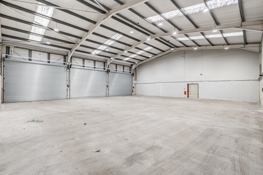 70 South Road, Hailsham, East Sussex cartera de 4 inmuebles en venta en LoopNet.es - Foto del interior - Imagen 2 de 6