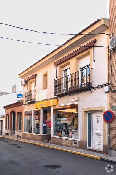 Calle Lino Ramos, 3, La Puebla de Montalbán, Toledo en venta - Foto del edificio - Imagen 2 de 2