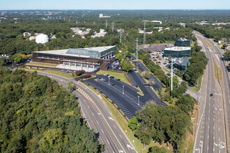 1377 Motor Pky, Islandia, NY - VISTA AÉREA  vista de mapa