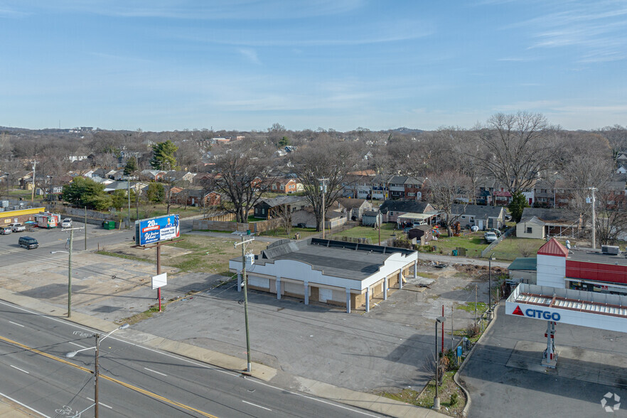 709 Dickerson Pike, Nashville, TN en alquiler - Foto del edificio - Imagen 2 de 4