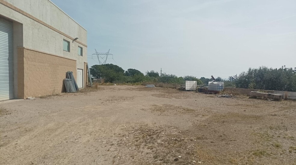 Nave en Amposta, Tarragona en venta - Foto del edificio - Imagen 2 de 23