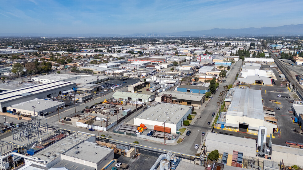 16459 Illinois Ave, Paramount, CA en venta - Foto del edificio - Imagen 2 de 7