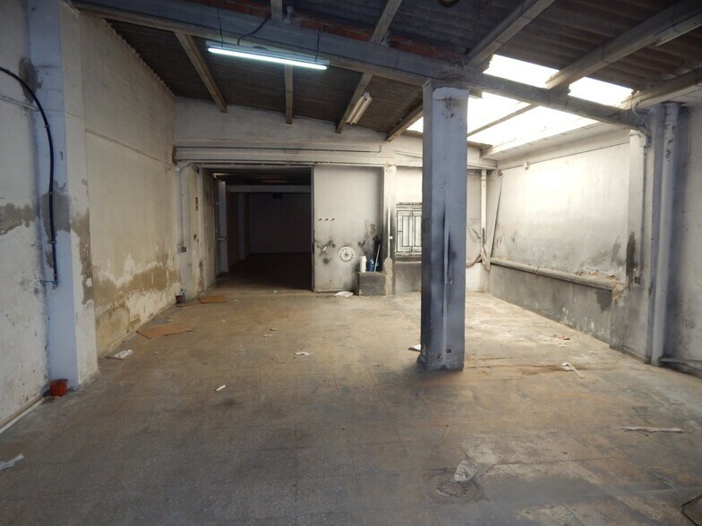 Nave en València en venta - Foto del edificio - Imagen 3 de 6