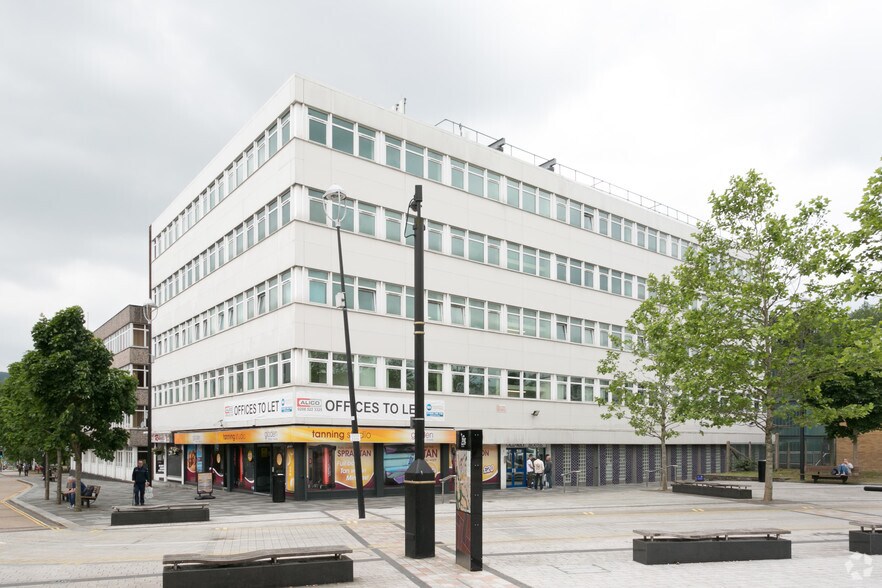 1-4 Castle St, Merthyr Tydfil en alquiler - Foto del edificio - Imagen 3 de 8