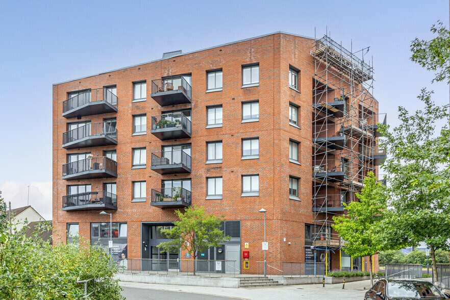 18 Gillender St, London en venta - Foto principal - Imagen 1 de 6