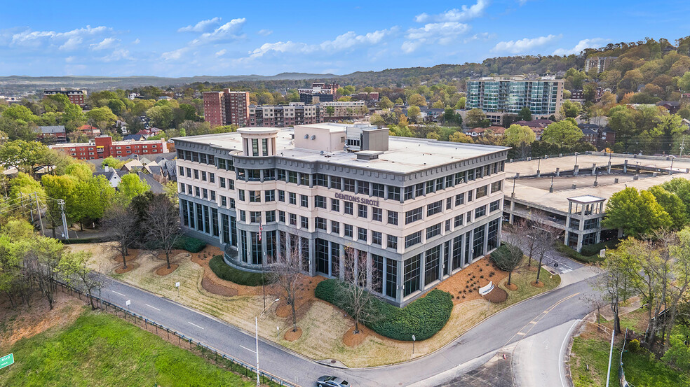 2311 Highland Ave, Birmingham, AL en alquiler - Foto del edificio - Imagen 1 de 7