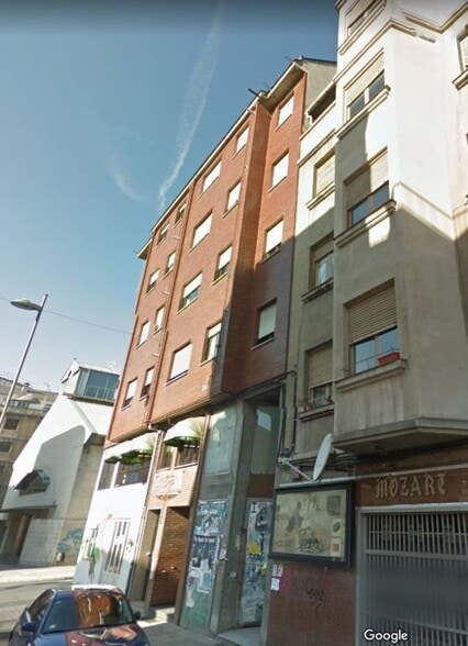 Calle Gregoria Campillo, 18, Ponferrada, León en venta - Foto del edificio - Imagen 1 de 2