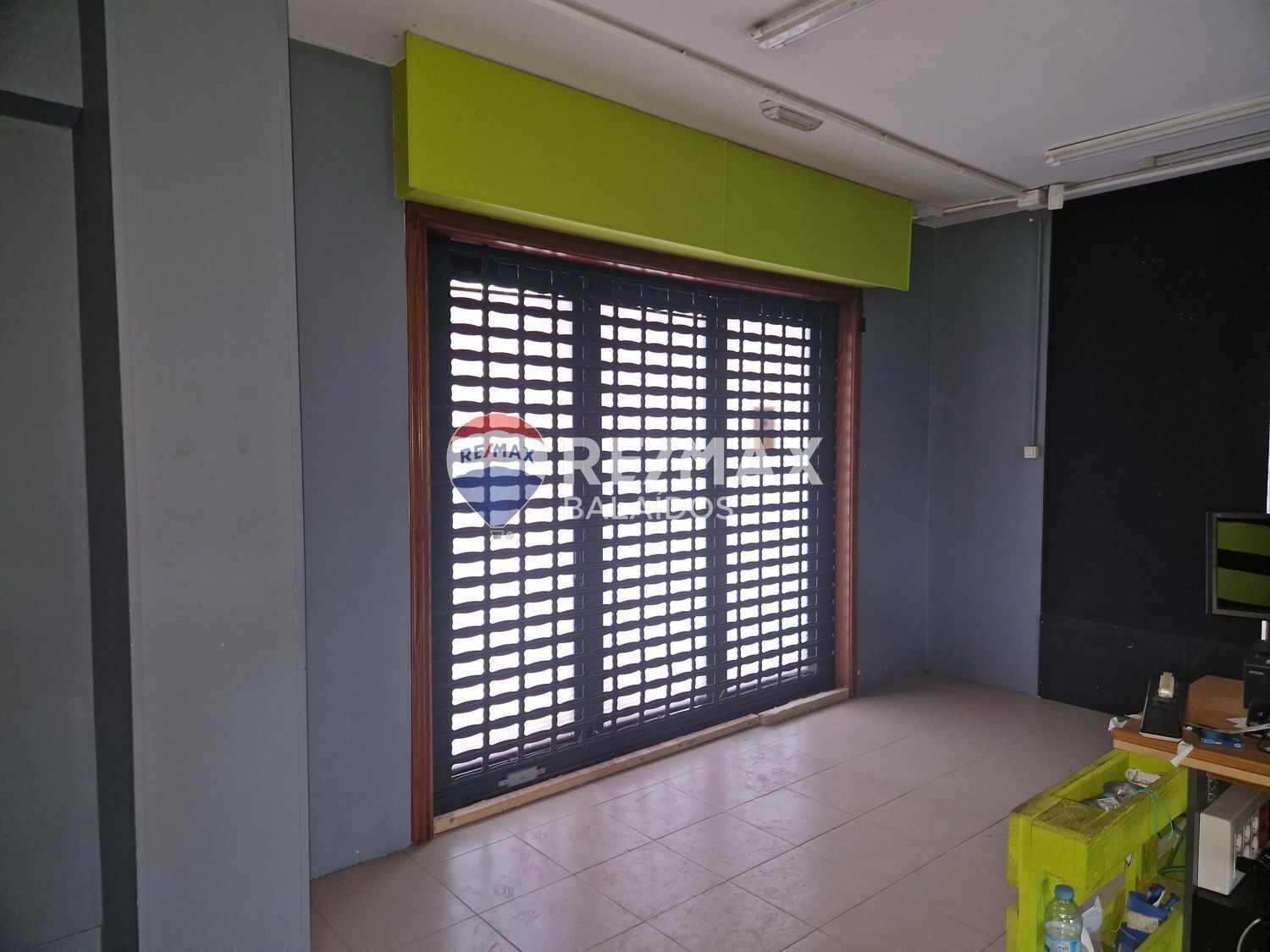 Local en Vigo, Pontevedra en venta Foto del edificio- Imagen 1 de 33