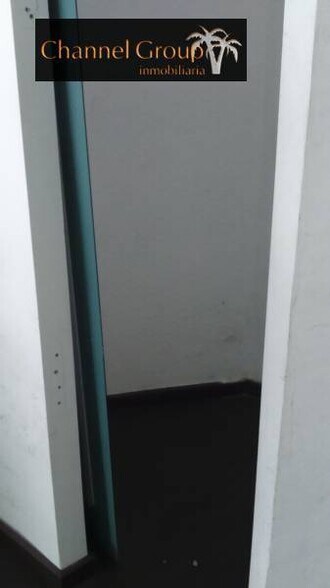 Local en Elche, Alicante en alquiler - Foto del edificio - Imagen 1 de 4