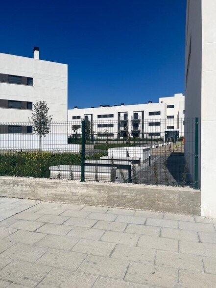 Local en Córdoba en alquiler - Foto del edificio - Imagen 3 de 3