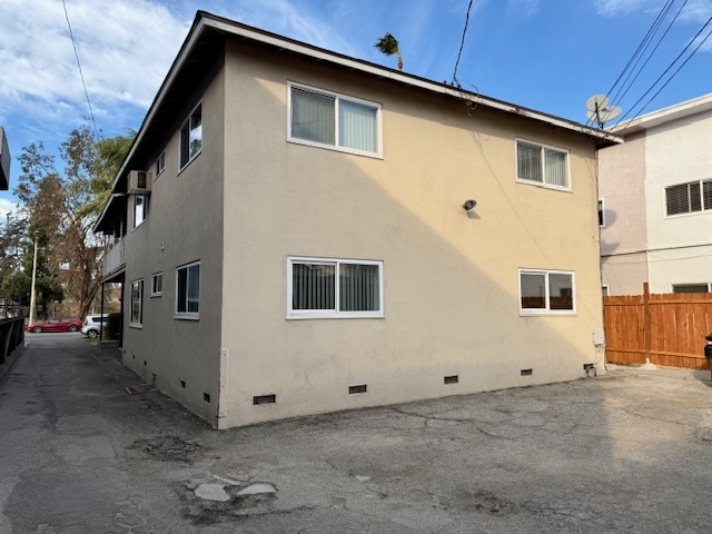 4918 Tujunga Ave, North Hollywood, CA en venta - Foto del edificio - Imagen 2 de 6