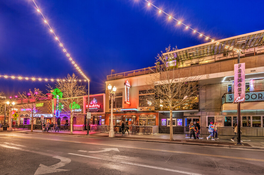 107-111 S Las Vegas Blvd & 505-515 E Fremont St, Las Vegas, NV en alquiler - Foto del edificio - Imagen 3 de 4