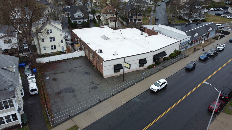 911 Belmont Ave, Springfield, MA en venta - Foto del edificio - Imagen 2 de 8