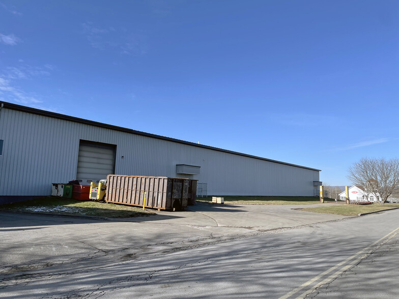 108 Business Park Dr, Frankfort, NY en alquiler - Foto del edificio - Imagen 3 de 11