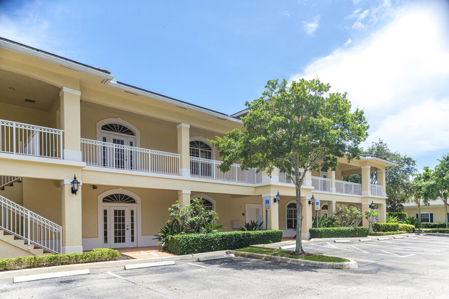 100 Village Crossing, Palm Beach Gardens, FL en alquiler - Foto del edificio - Imagen 2 de 10