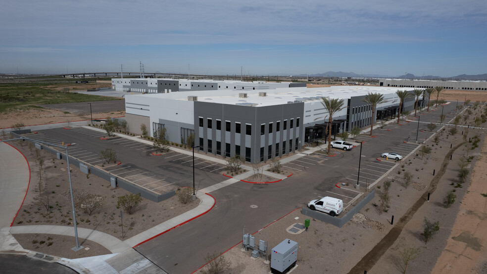 8953 E Starfire Ave, Mesa, AZ en alquiler - Foto del edificio - Imagen 1 de 11