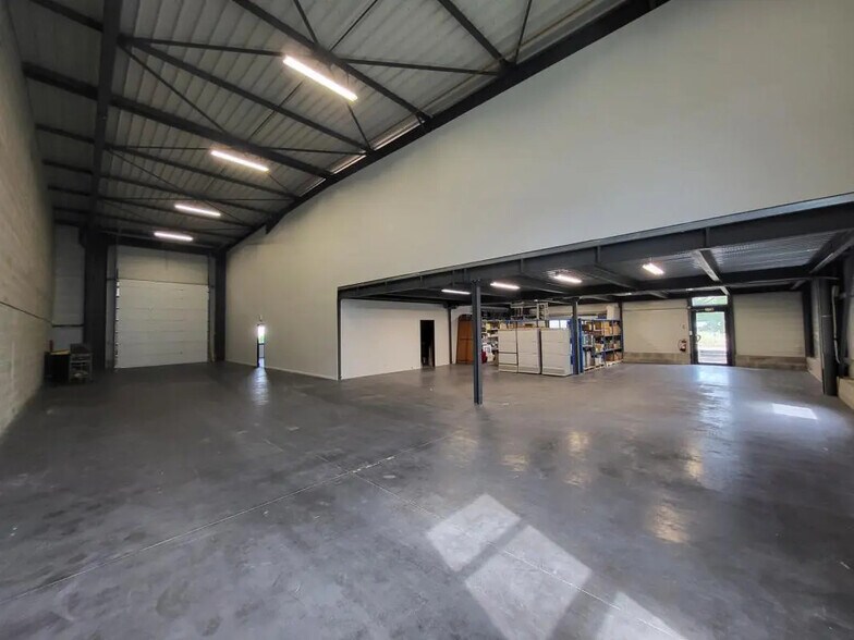 290 Rue Ferdinand Perrier, Saint-Priest en alquiler - Foto del interior - Imagen 2 de 4