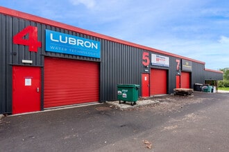 3a-3b Baird Rd, Livingston en alquiler Foto del edificio- Imagen 2 de 6