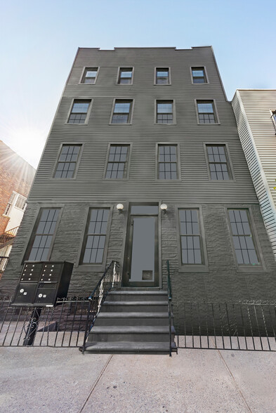 311 Eckford St, Brooklyn, NY en venta - Foto del edificio - Imagen 1 de 11