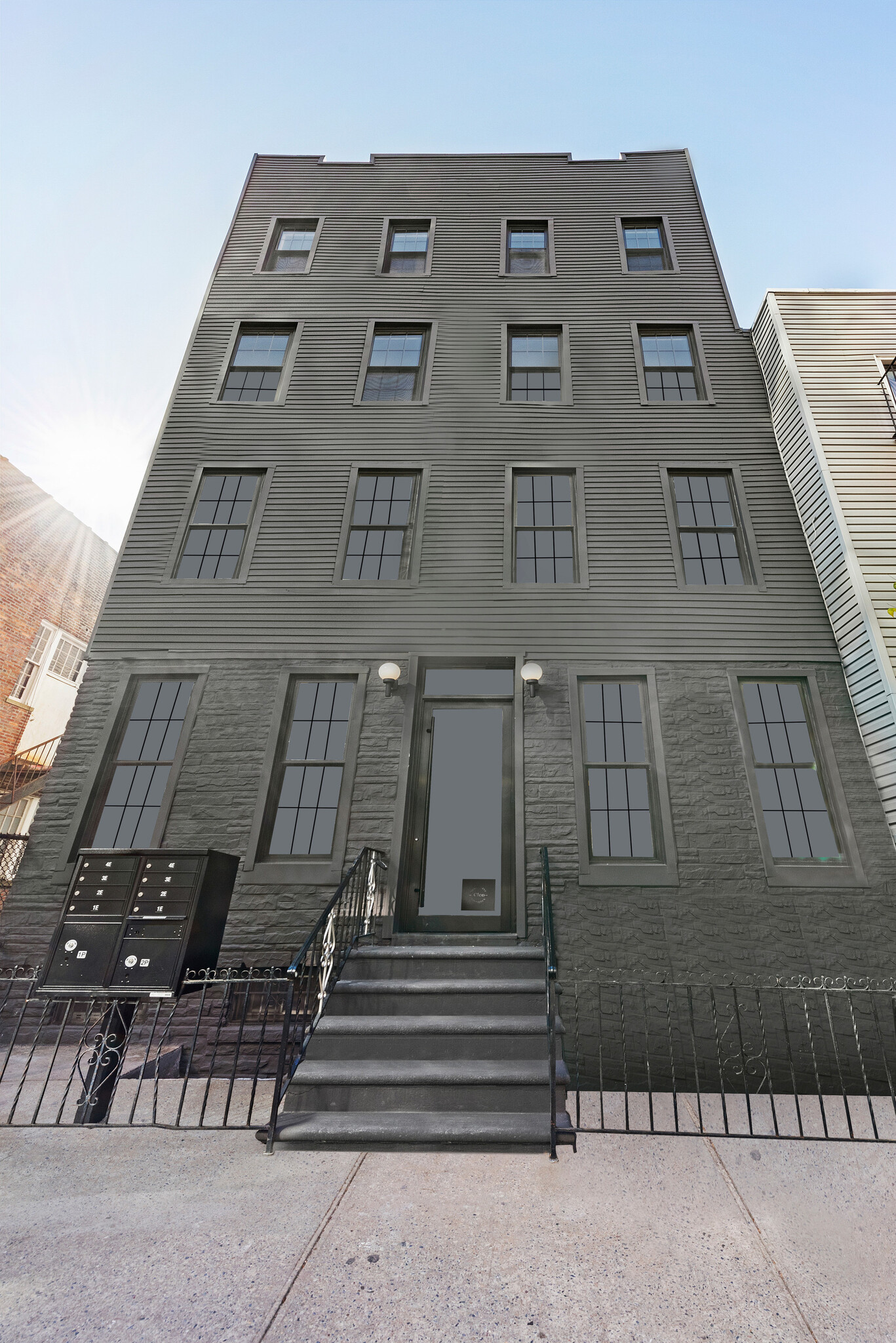 311 Eckford St, Brooklyn, NY en venta Foto del edificio- Imagen 1 de 12