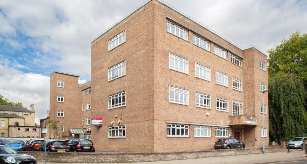 County Court Rd, Kings Lynn en venta - Foto del edificio - Imagen 2 de 2