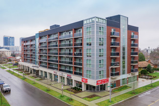 Más detalles para 308 Lester St, Waterloo, ON - Edificios residenciales en venta