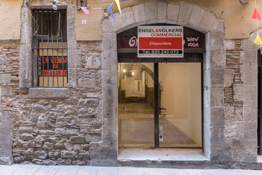 Edificio residencial en Barcelona, Barcelona en venta - Foto del edificio - Imagen 3 de 8