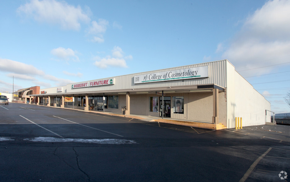 1000-1044 E Main St, Brownsburg, IN en alquiler - Foto del edificio - Imagen 1 de 6