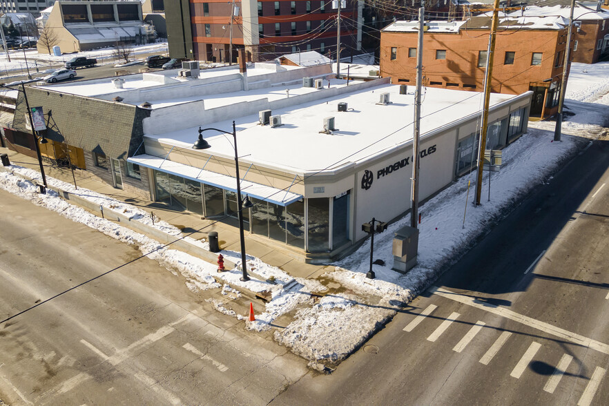 300 S Illinois Ave, Carbondale, IL en venta - Foto del edificio - Imagen 1 de 35