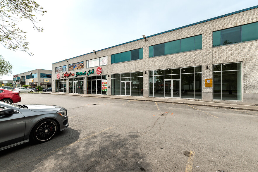 9420 Boul De L'acadie, Montréal, QC en alquiler - Foto del edificio - Imagen 2 de 26