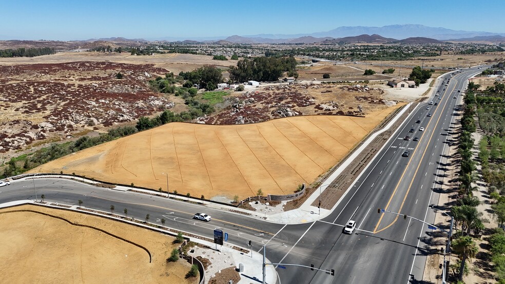 Parcel 4 Willow Springs, Murrieta, CA en venta - Foto del edificio - Imagen 1 de 8