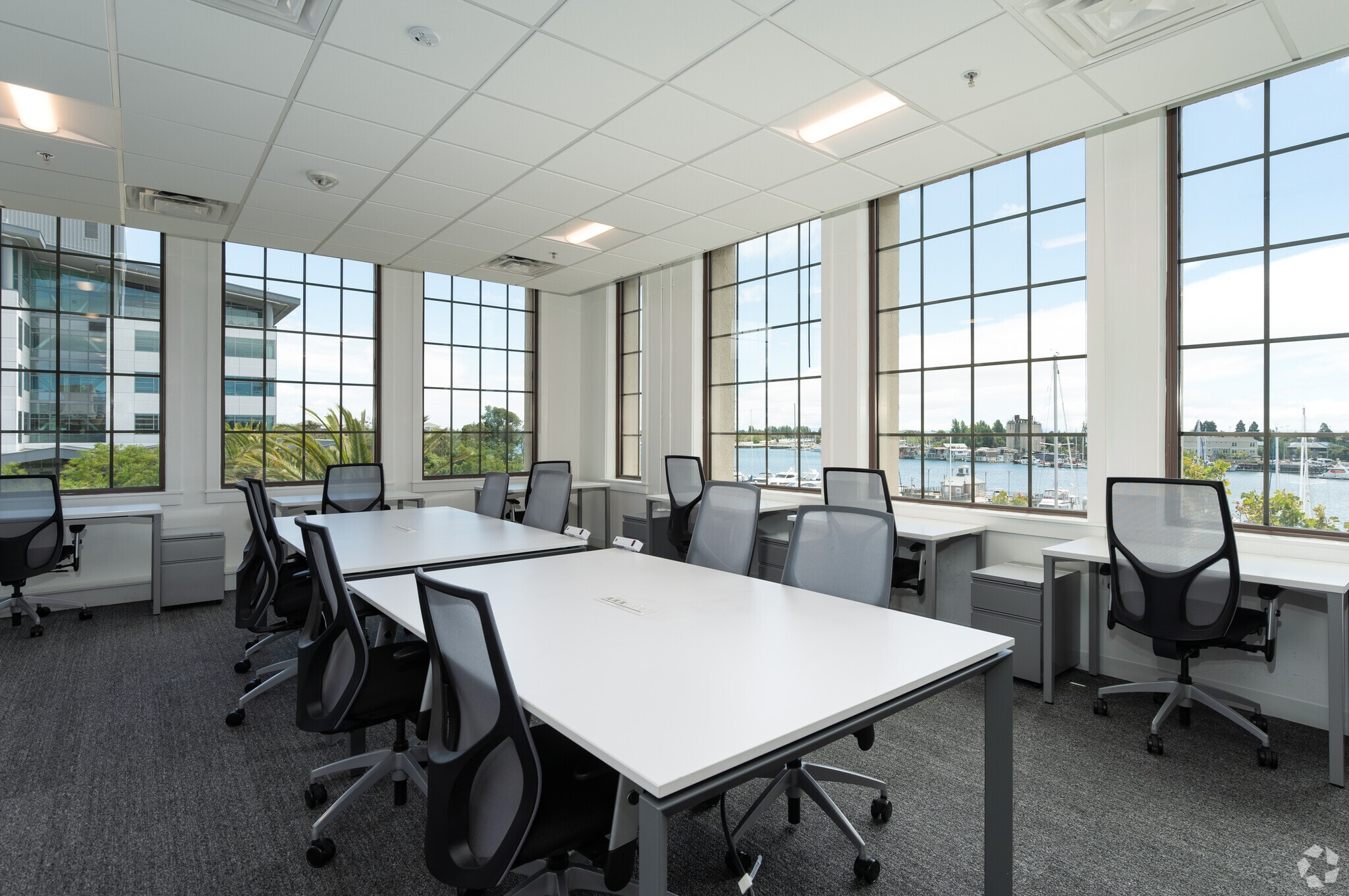 66 Franklin St, Oakland, CA en alquiler Foto del interior- Imagen 1 de 2