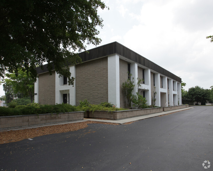 1910 Park Meadows Dr, Fort Myers, FL en alquiler - Foto del edificio - Imagen 1 de 7