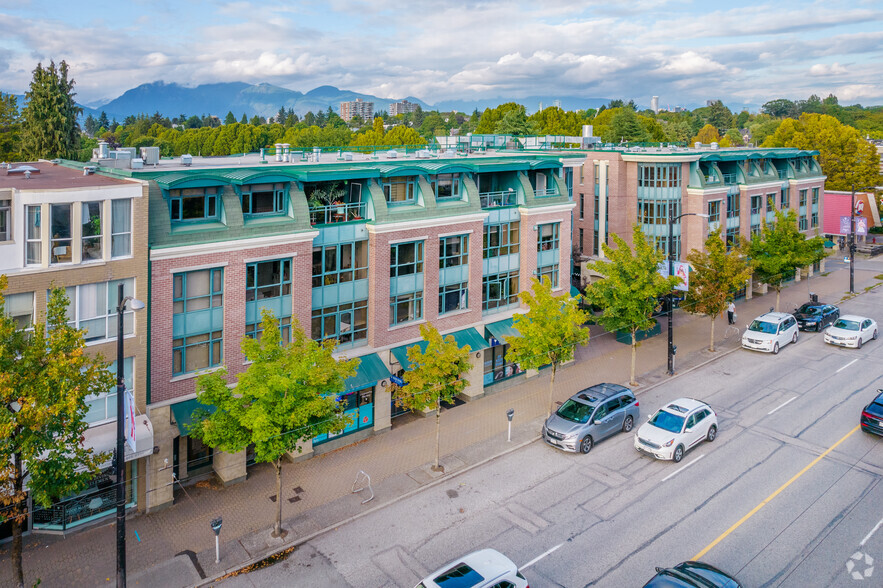 2649-2685 W Broadway, Vancouver, BC en venta - Foto principal - Imagen 1 de 7