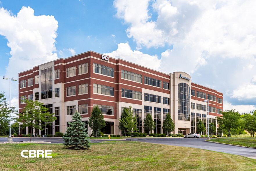 400 E-Business Way, Blue Ash, OH en alquiler - Foto del edificio - Imagen 2 de 3