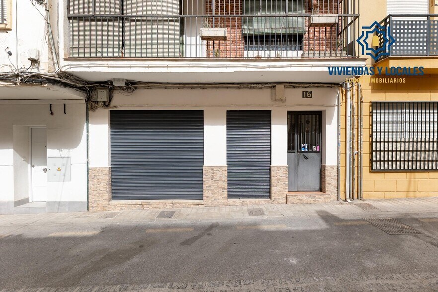 Calle Gras y Granollers, 16, Granada, Granada en venta - Foto del edificio - Imagen 3 de 15
