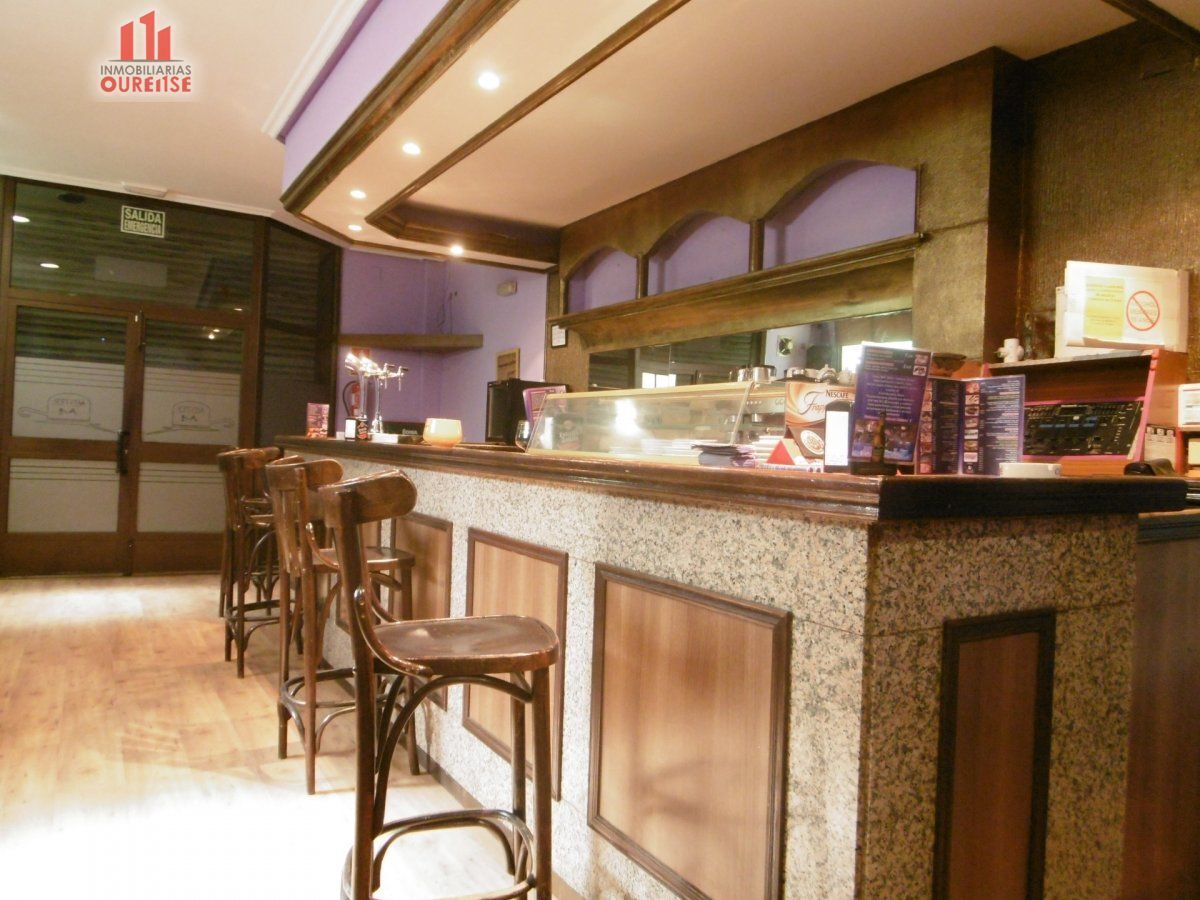 Local en Toén en venta Foto del edificio- Imagen 1 de 10