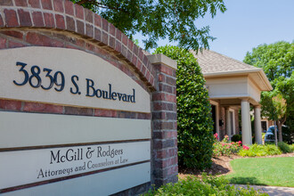 3839 S Boulevard Ave, Edmond, OK en venta Foto del edificio- Imagen 1 de 10