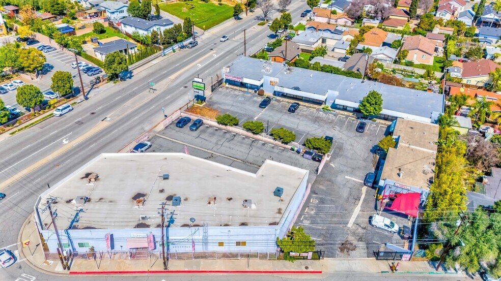 1314-1326 Potrero Grande Dr, Monterey Park, CA en alquiler - Foto del edificio - Imagen 1 de 5