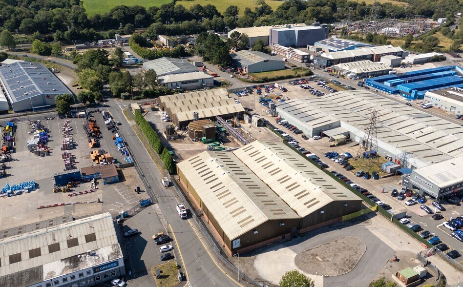 A18 Gwaelod-Y-Garth Rd, Pontypridd en venta - Foto del edificio - Imagen 3 de 10